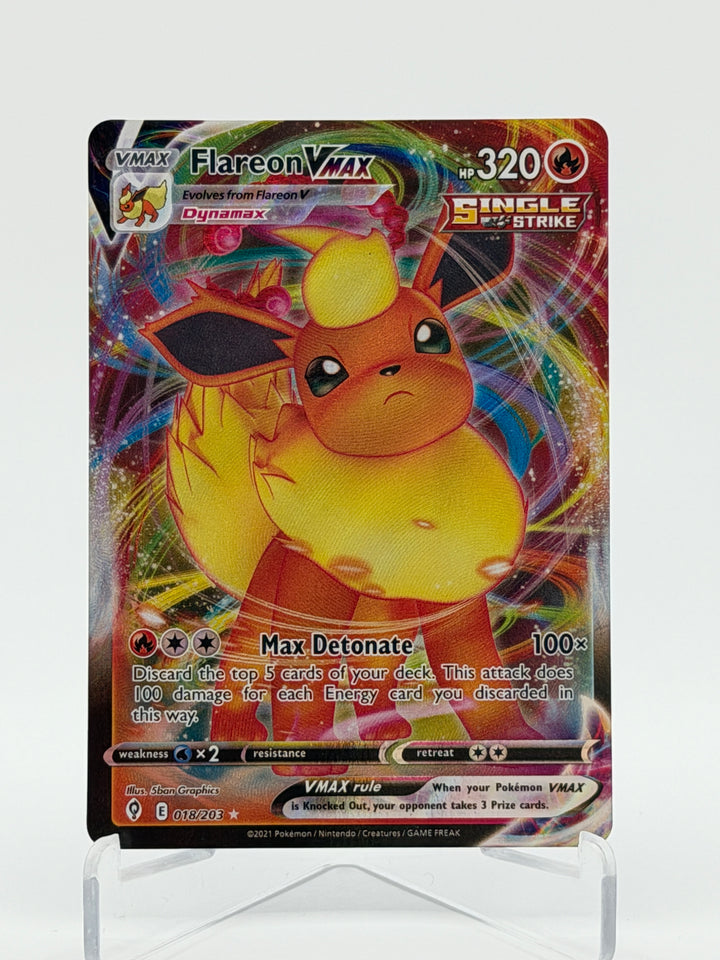 Flareon VMAX (018/203) - Evolving Skies