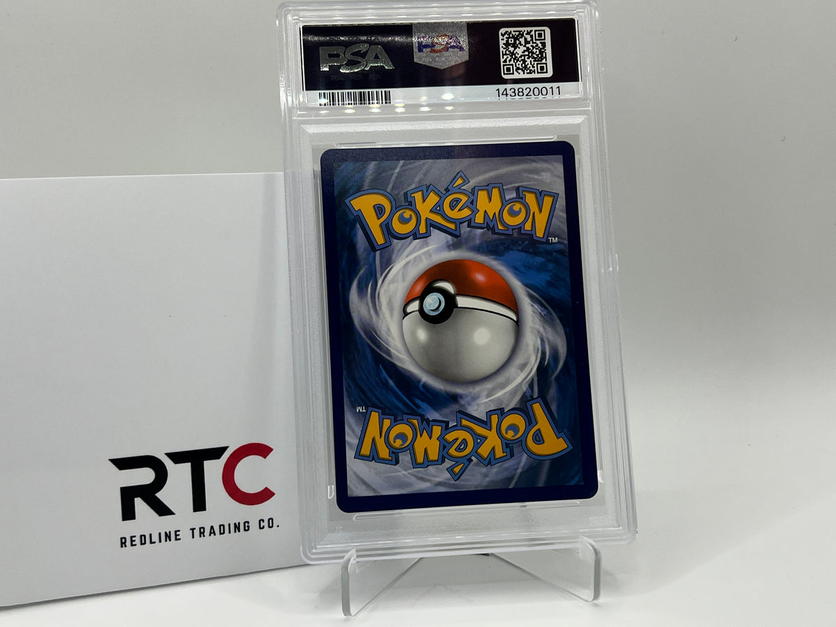 Venusaur V (001/073) - Champion's Path - PSA 9